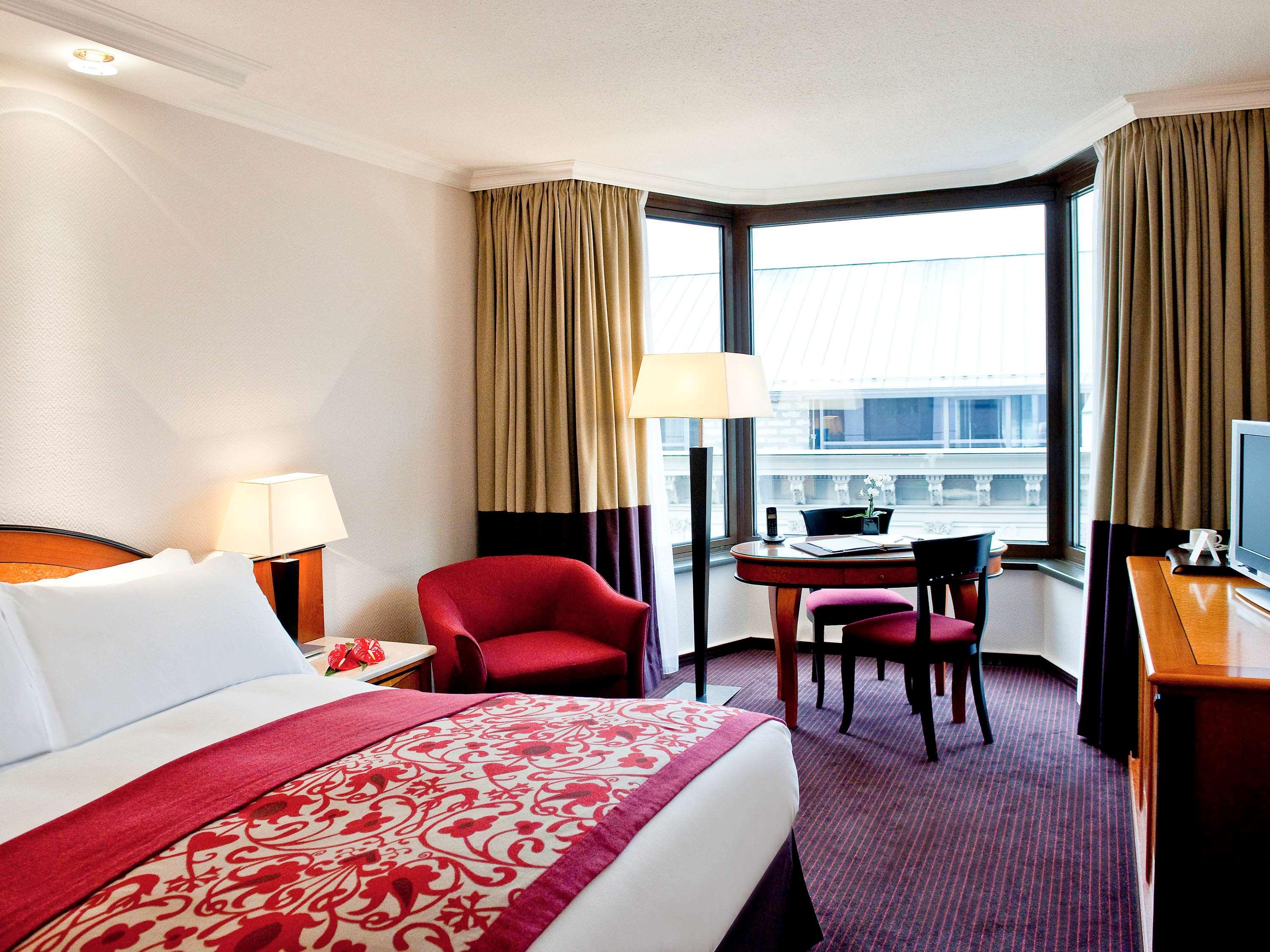 Hotel Sofitel Chain Bridge 5*